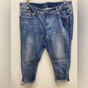 Boutique Distressed Cuffed Cropped or Straight Jeans Denim Size 16W